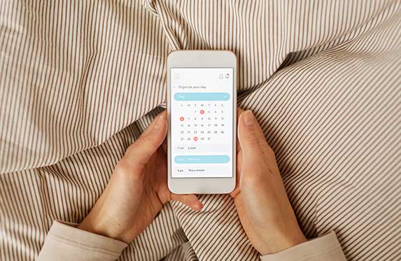Planning the day using mobile calendar